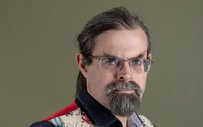Adrian Tchaikovsky