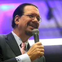 Weekend Reads: Penn Jillette, Your Brain on Music, Superhero Religious Beliefs, Hollywood Science & more